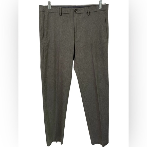 Haggar Other - Haggar Mens Straight leg Gray Cotton blend trousers pants size 34 x 32